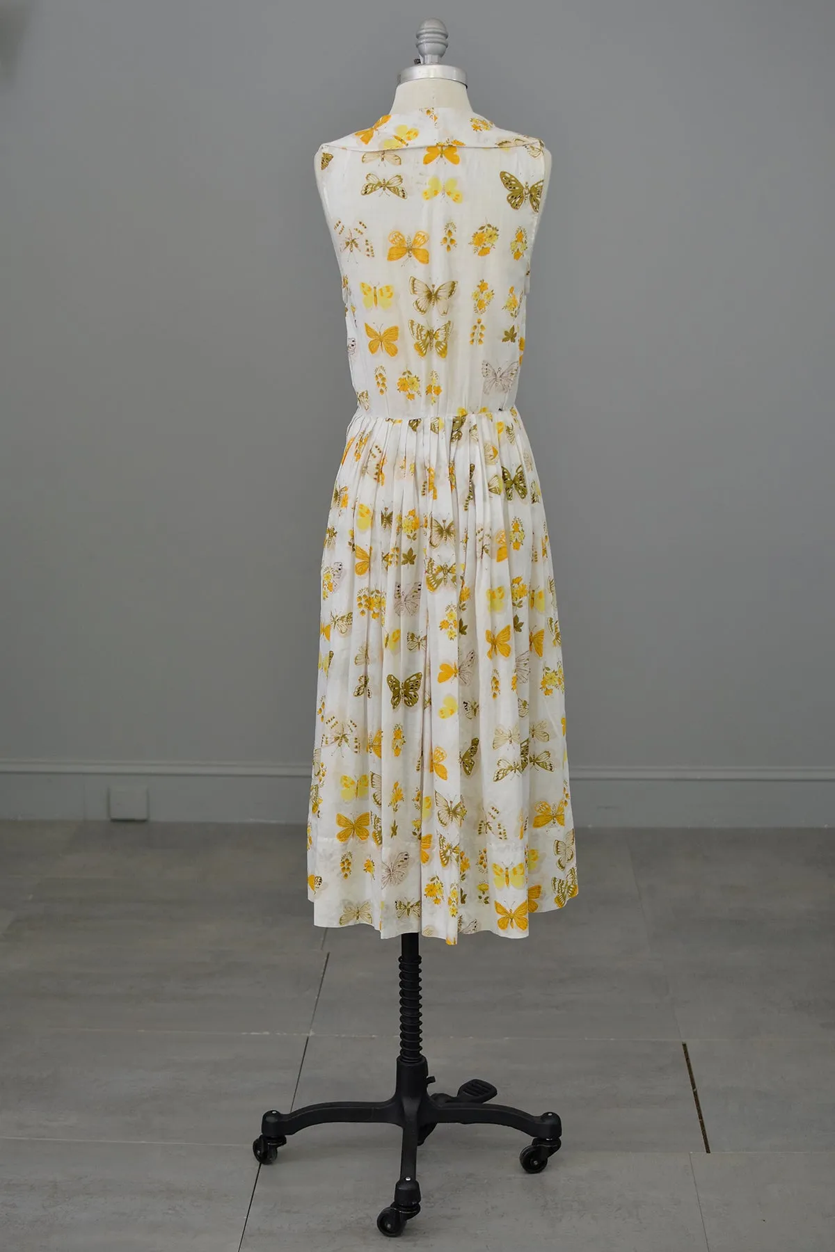 1940s 50s Novelty Butterfly Print Dress